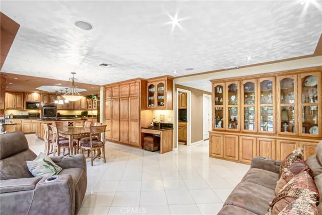 7954 Thoroughbred, Rancho Cucamonga, CA 91701