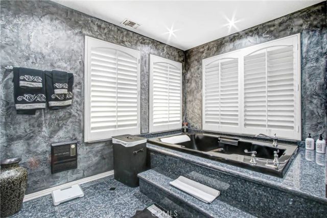 7954 Thoroughbred, Rancho Cucamonga, CA 91701