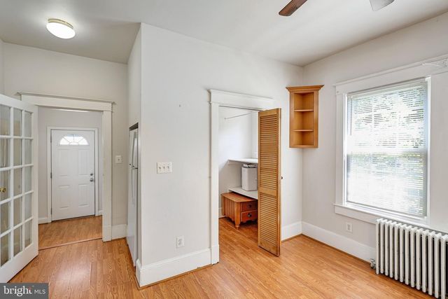 1619 S MONROE ST, Arlington, VA 22204
