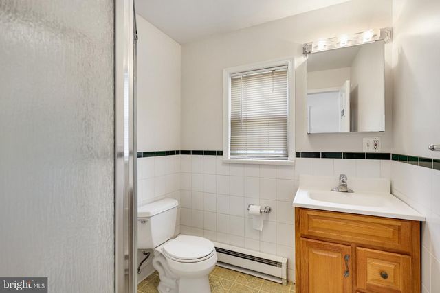 1619 S MONROE ST, Arlington, VA 22204