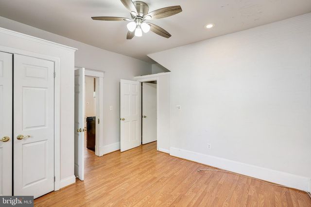 1619 S MONROE ST, Arlington, VA 22204