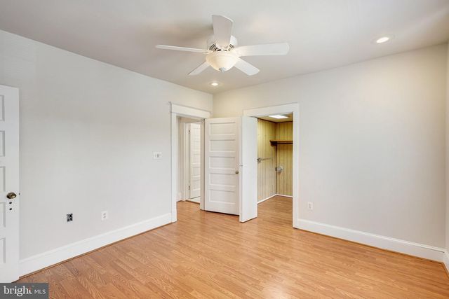 1619 S MONROE ST, Arlington, VA 22204