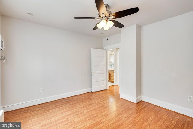 1619 S MONROE ST, Arlington, VA 22204