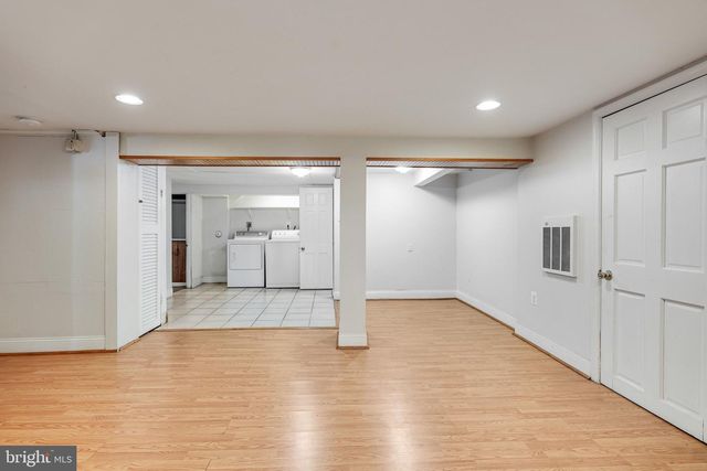 1619 S MONROE ST, Arlington, VA 22204