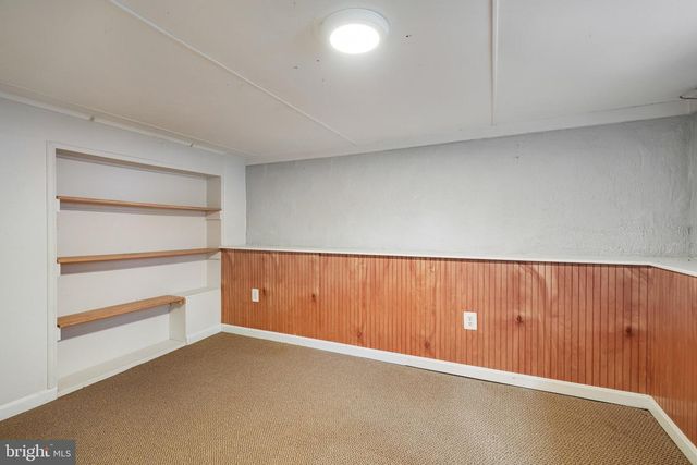 1619 S MONROE ST, Arlington, VA 22204