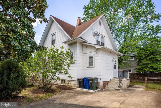 1619 S MONROE ST, Arlington, VA 22204