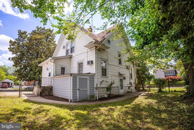 1619 S MONROE ST, Arlington, VA 22204
