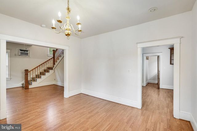 1619 S MONROE ST, Arlington, VA 22204