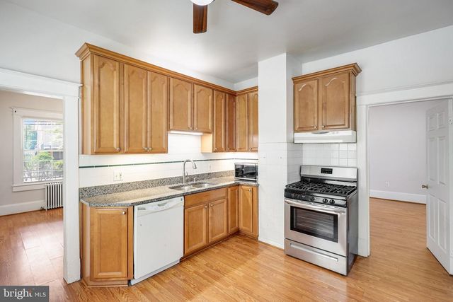1619 S MONROE ST, Arlington, VA 22204
