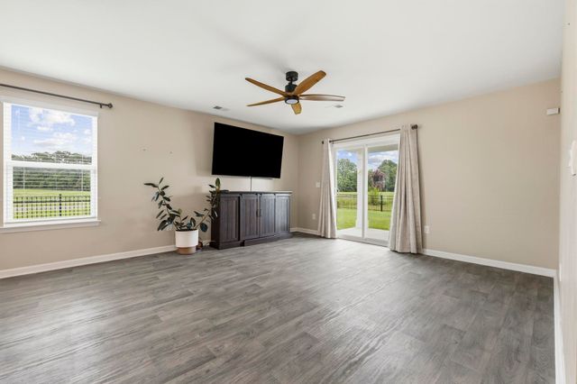 901 Corn Husk Loop, Conway, SC 29527