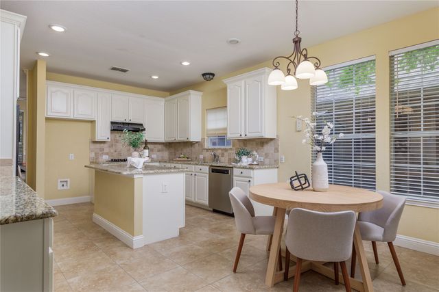 9705 Southern Hills Drive, Plano, TX 75025