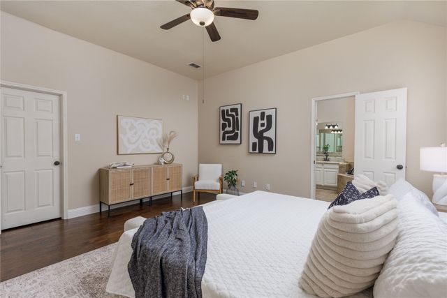 9705 Southern Hills Drive, Plano, TX 75025