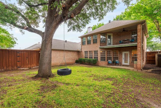 9705 Southern Hills Drive, Plano, TX 75025