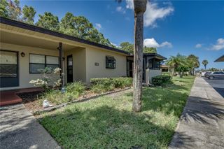 1119 9TH CIRCLE SE 1119, Largo, FL 33771