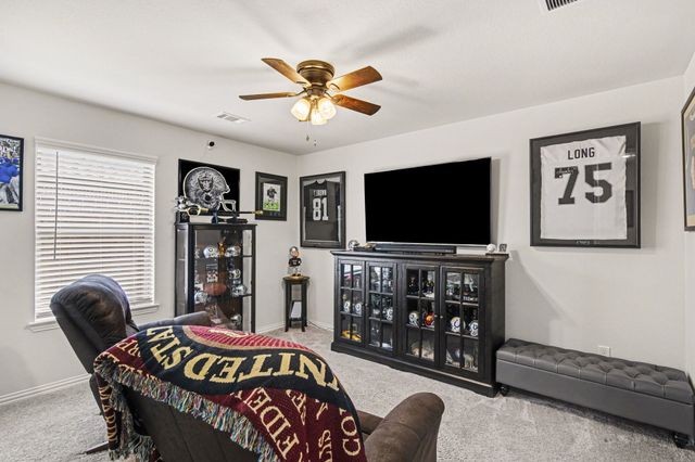 1237 Rushmore Drive, Burleson, TX 76028