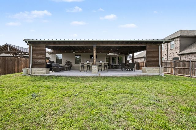 1237 Rushmore Drive, Burleson, TX 76028