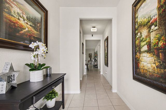 1237 Rushmore Drive, Burleson, TX 76028