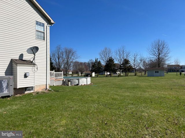 35 FOX MEADOW DR, Abbottstown, PA 17301