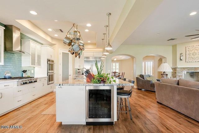 8705 S 24TH Place, Phoenix, AZ 85042