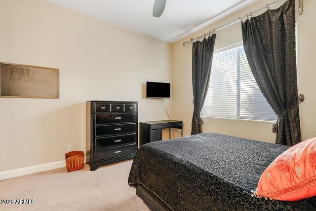 8705 S 24TH Place, Phoenix, AZ 85042