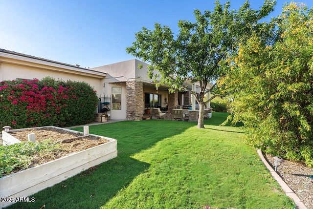 8705 S 24TH Place, Phoenix, AZ 85042