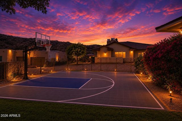 8705 S 24TH Place, Phoenix, AZ 85042