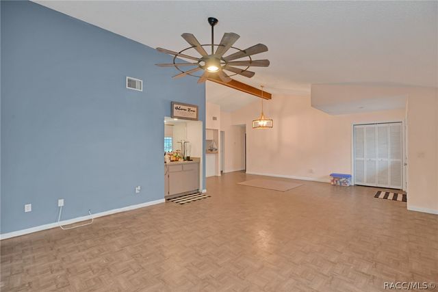 16 Golfview Court, Homosassa, FL 34446