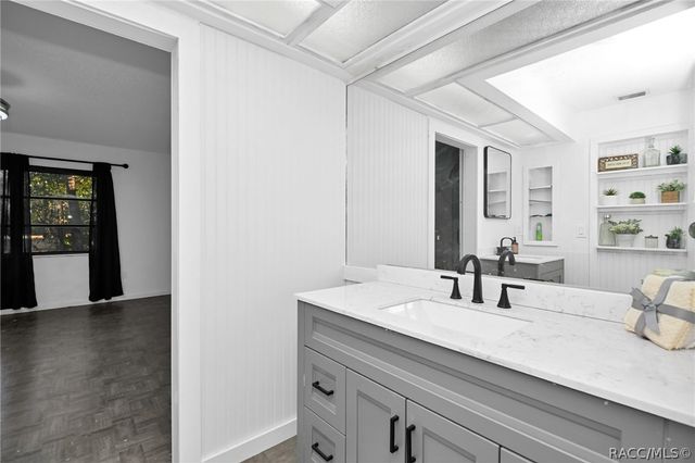 16 Golfview Court, Homosassa, FL 34446