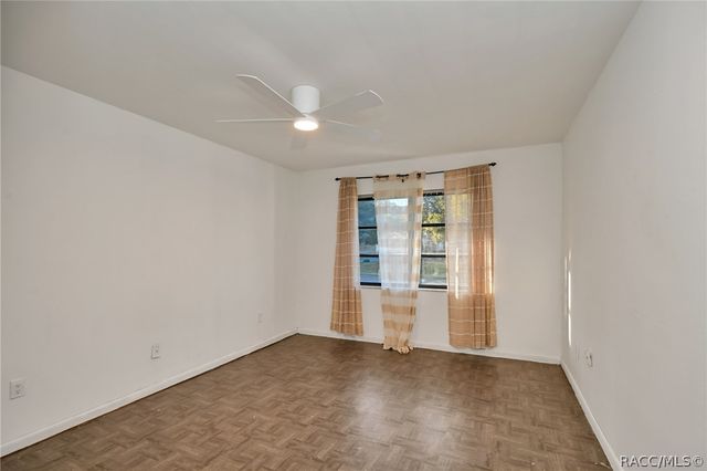 16 Golfview Court, Homosassa, FL 34446