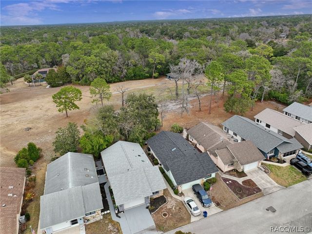 16 Golfview Court, Homosassa, FL 34446