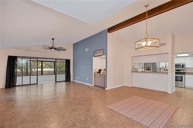 16 Golfview Court, Homosassa, FL 34446