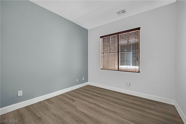 9866 November Rain Street, Las Vegas, NV 89178