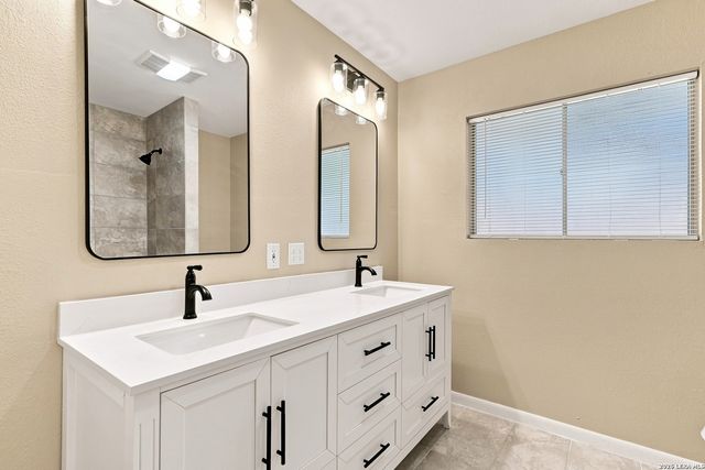 801 OBLATE DR, San Antonio, TX 78216