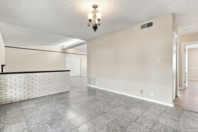 801 OBLATE DR, San Antonio, TX 78216