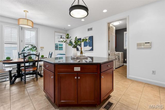 3217 E Arpent Way, St Charles, MO 63301