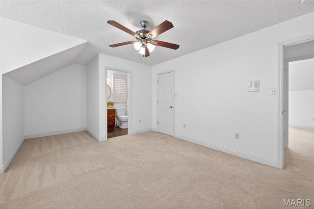 3217 E Arpent Way, St Charles, MO 63301