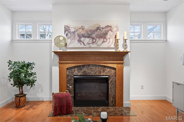 3217 E Arpent Way, St Charles, MO 63301