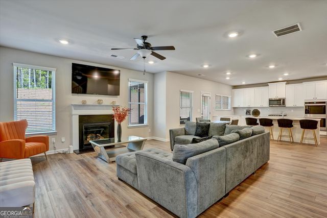 416 Traditions Lane, Hampton, GA 30228