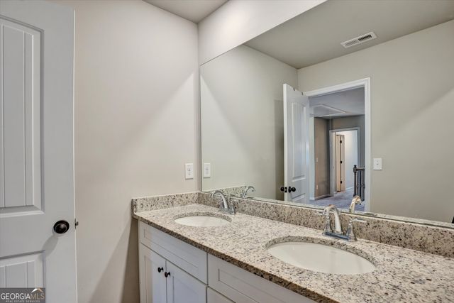 416 Traditions Lane, Hampton, GA 30228