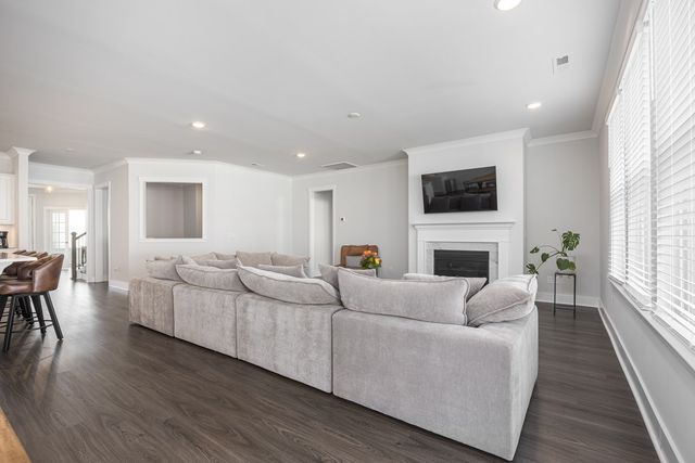 1218 Pebble Run Rd, Hendersonville, TN 37075