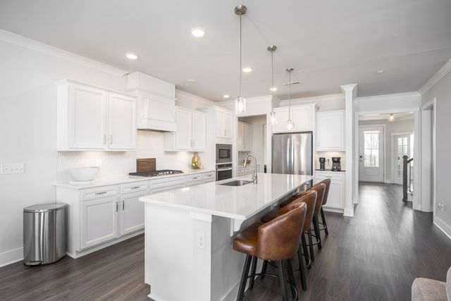 1218 Pebble Run Rd, Hendersonville, TN 37075