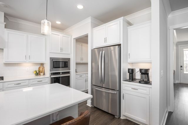 1218 Pebble Run Rd, Hendersonville, TN 37075