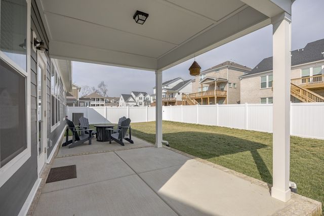 1218 Pebble Run Rd, Hendersonville, TN 37075