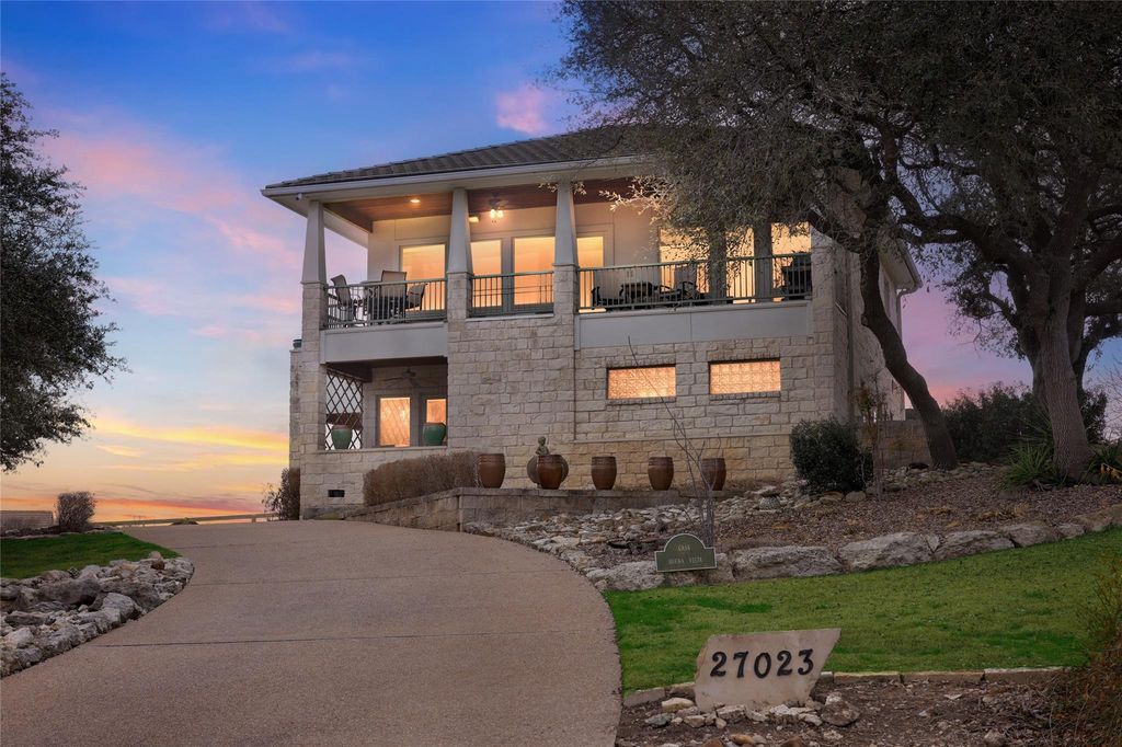 27023 Waterfall Hill PKWY, Spicewood, TX 78669