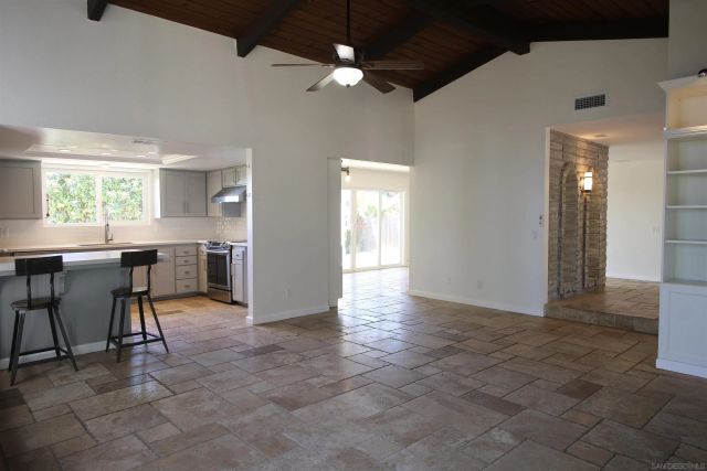 1134 McDonald Road, Fallbrook, CA 92028