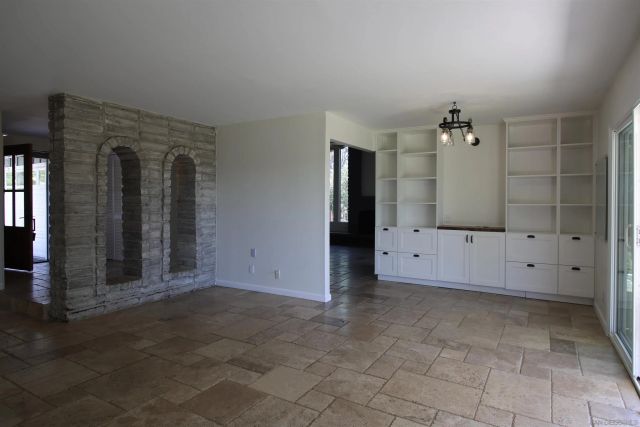 1134 McDonald Road, Fallbrook, CA 92028