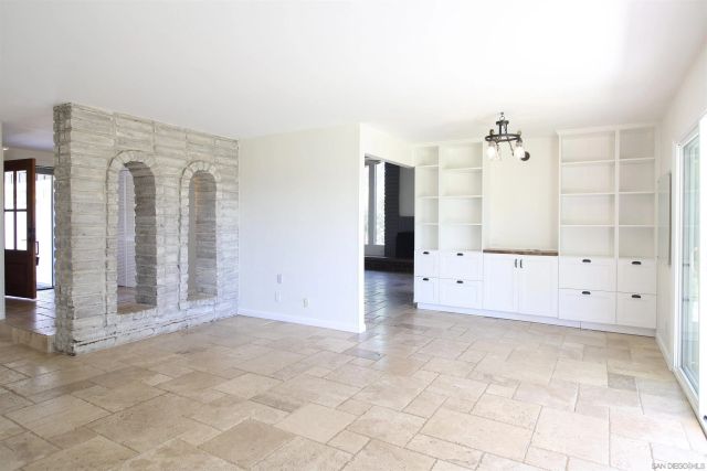 1134 McDonald Road, Fallbrook, CA 92028