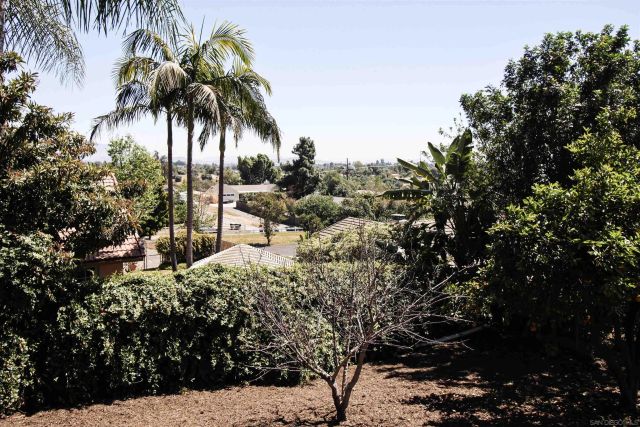 1134 McDonald Road, Fallbrook, CA 92028