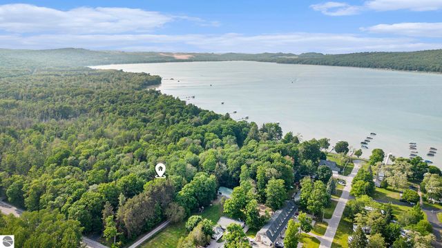 7822 W Welch Road, Empire, MI 49630