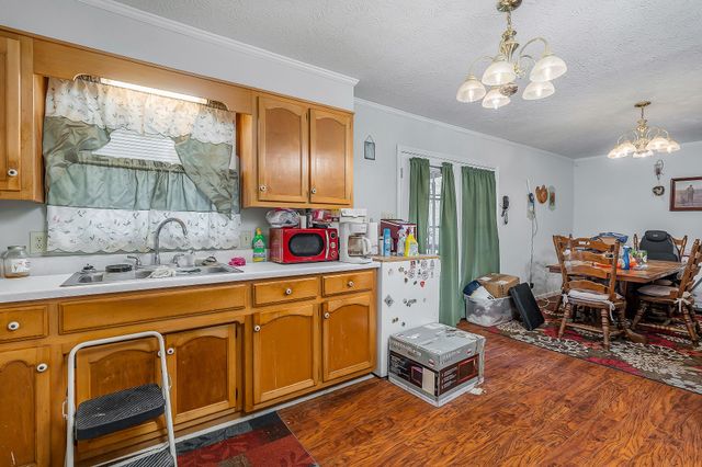 9134 Belk Rd, Smithville, TN 37166